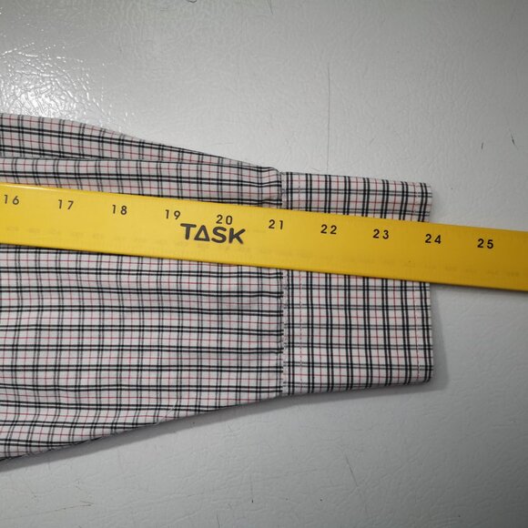 Wrangler Men's Size Large Black Red & White Plaid Button Front & Cuffs Shirt - Picture 10 of 11